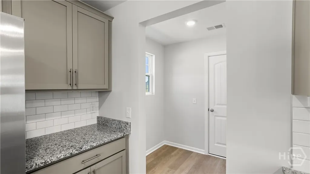 240 Mage Street Savannah GA 31302