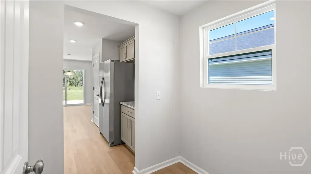 240 Mage Street Savannah GA 31302