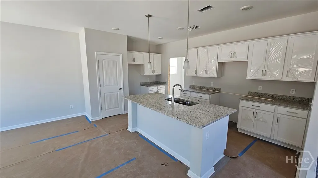 240 Mage Street Savannah GA 31302