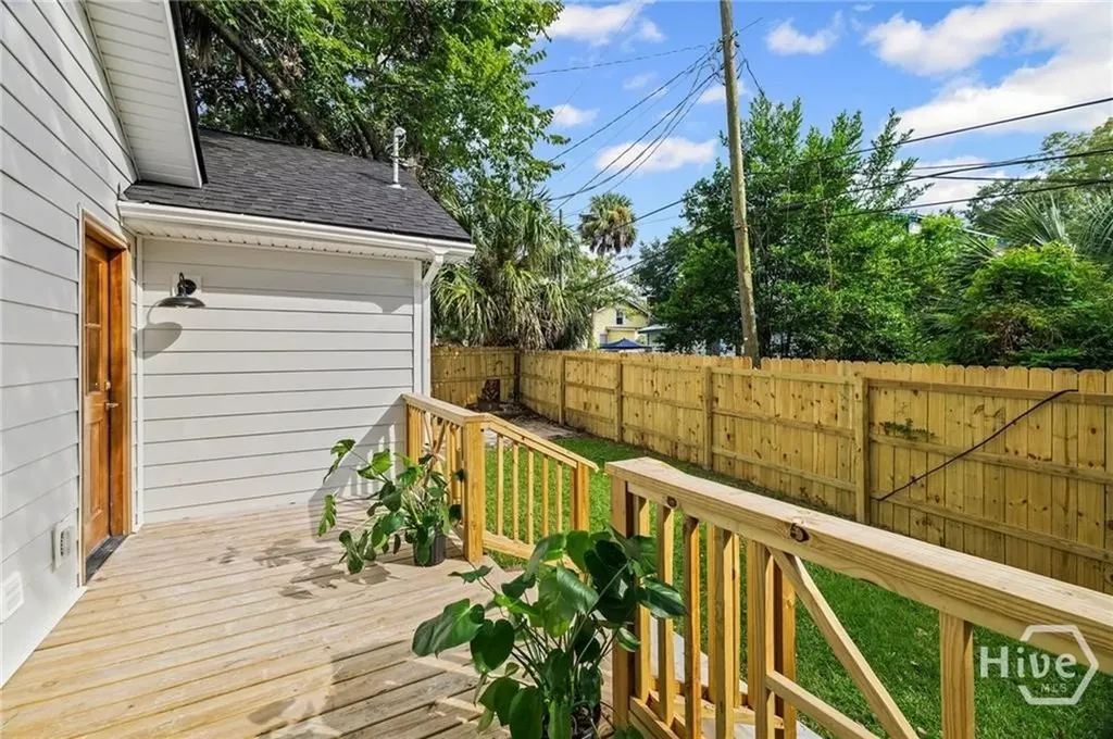 1223 E 38th Street Savannah GA 31404