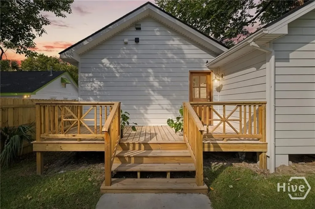 1223 E 38th Street Savannah GA 31404