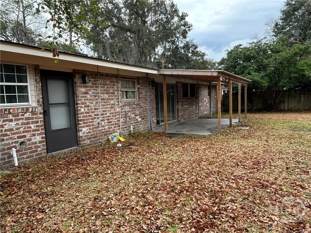 321 Sharondale Road Savannah GA 31419