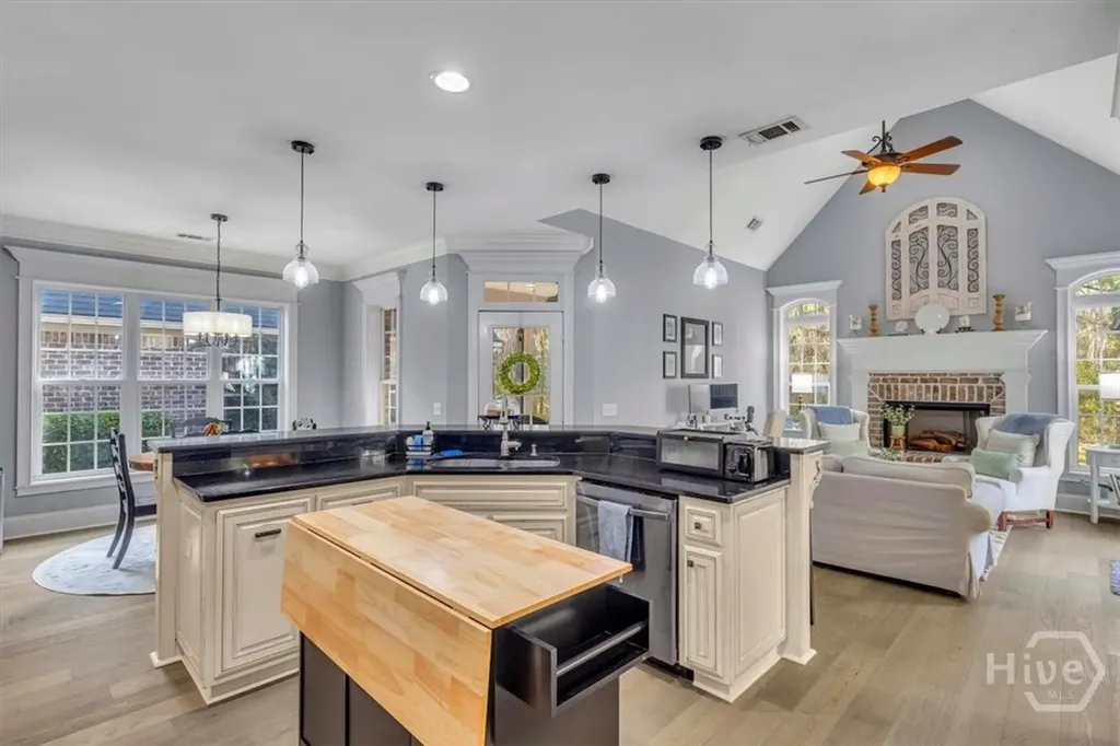 176 Crosswinds Drive Richmond Hill GA 31324
