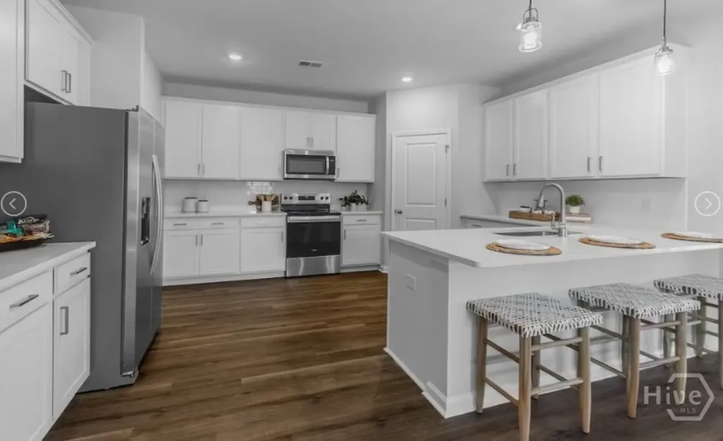 246 Bircholt Grove Pooler GA 31322