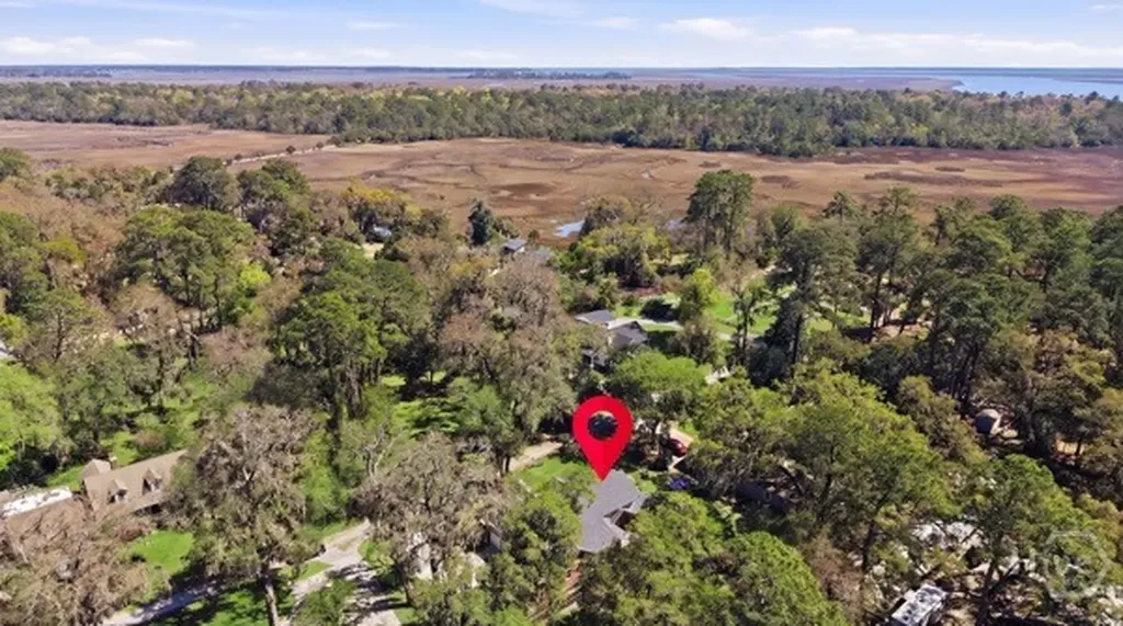 10 Old Barn Road Savannah GA 31419