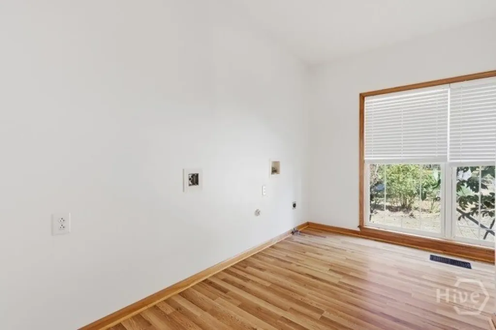 10 Old Barn Road Savannah GA 31419