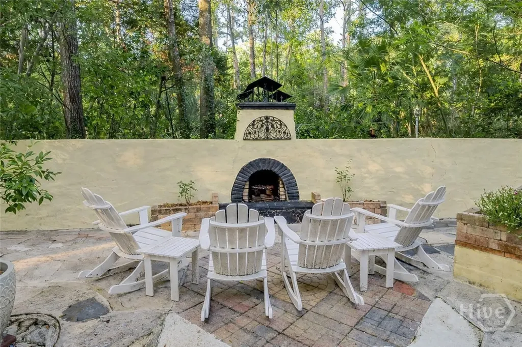 6 Cedar View Court Savannah GA 31410