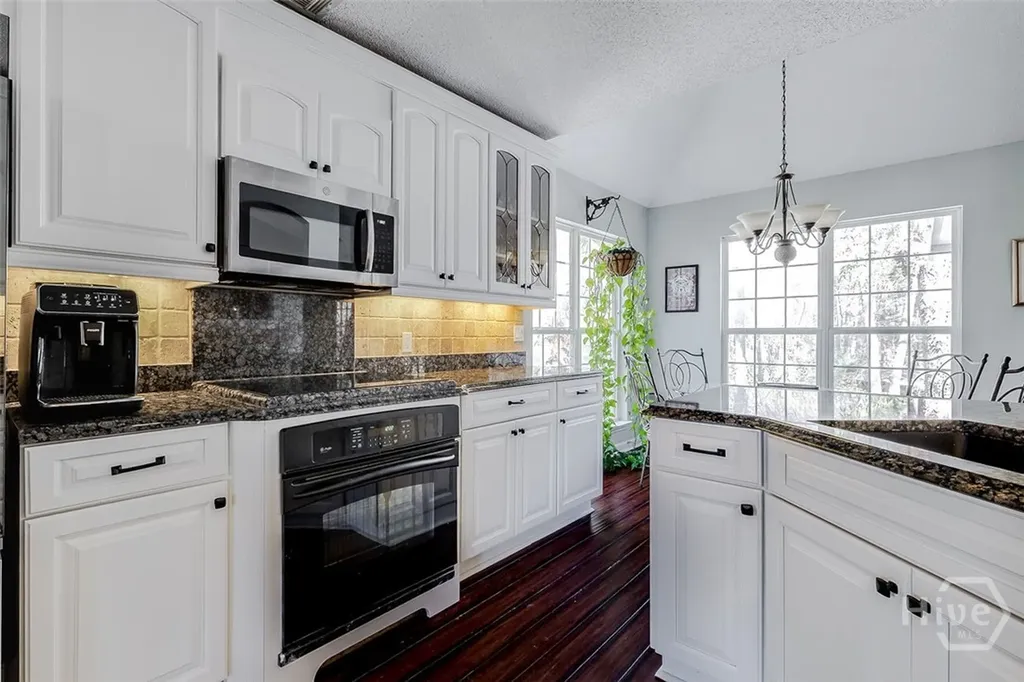 6 Cedar View Court Savannah GA 31410