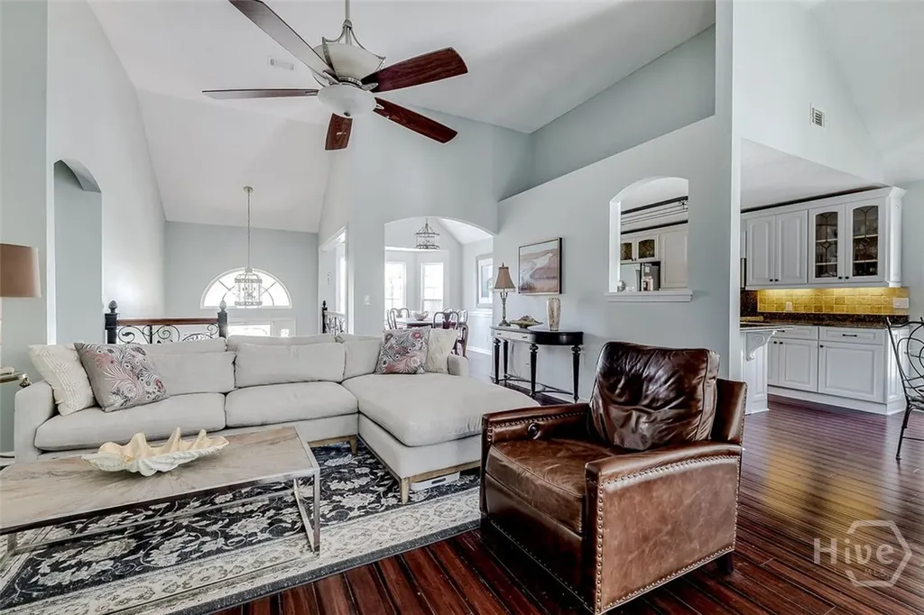 6 Cedar View Court Savannah GA 31410