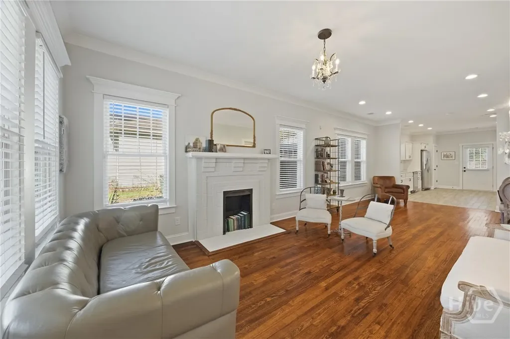 1116 E 40th Street Savannah GA 31404