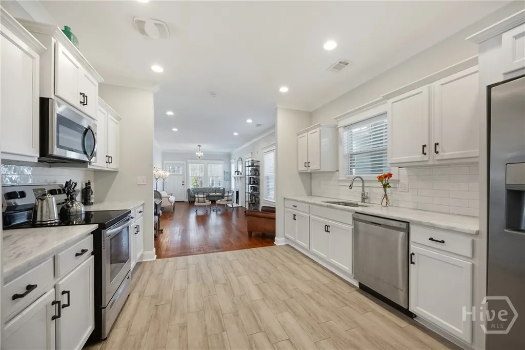 1116 E 40th Street Savannah GA 31404