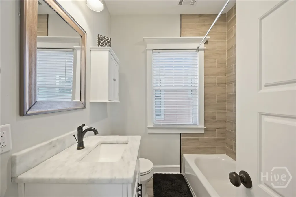 1116 E 40th Street Savannah GA 31404