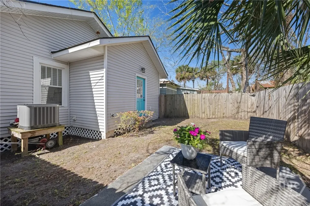 1116 E 40th Street Savannah GA 31404