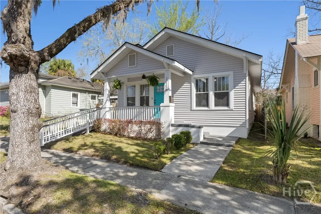 1116 E 40th Street Savannah GA 31404