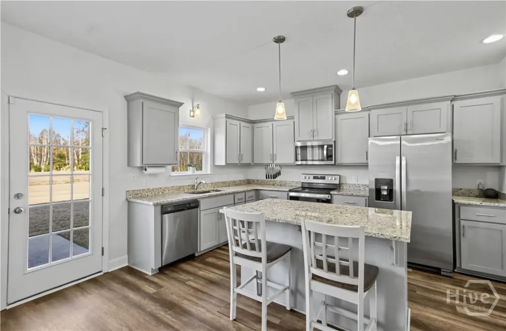 912 Meloney Drive Hinesville GA 31313