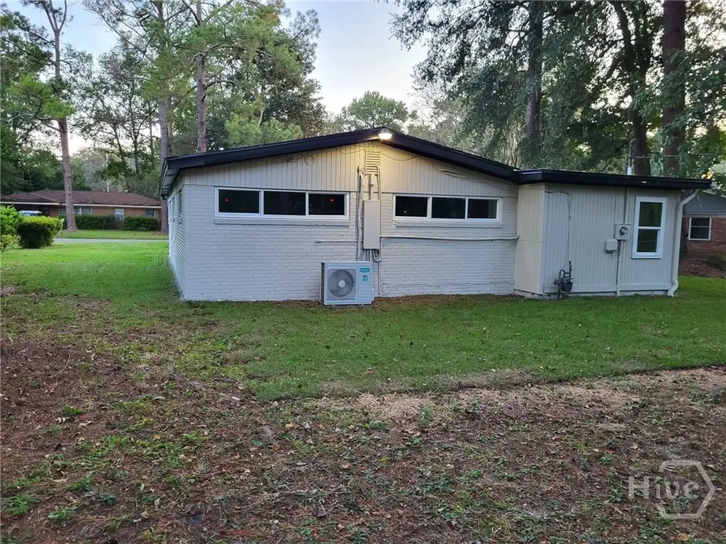 28 Gerald Drive Savannah GA 31406