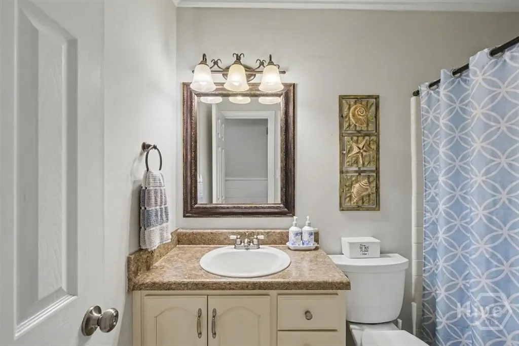8 Chowning Drive Savannah GA 31419