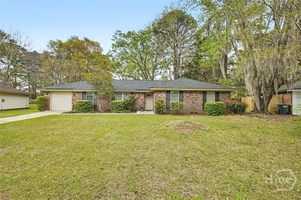 8 Chowning Drive Savannah GA 31419