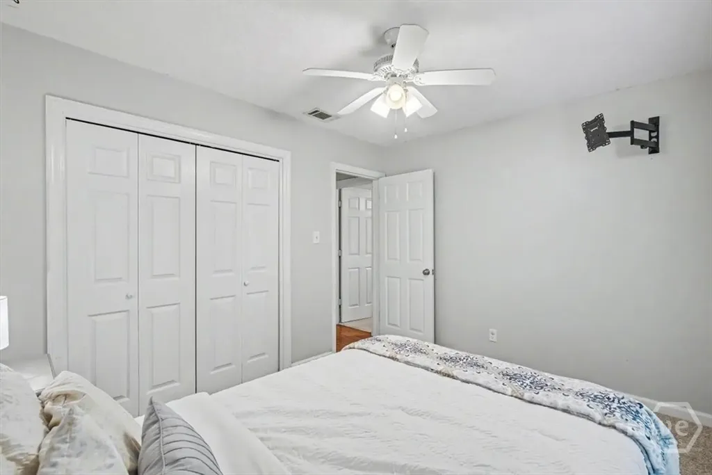 8 Chowning Drive Savannah GA 31419