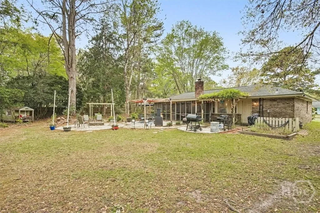 8 Chowning Drive Savannah GA 31419