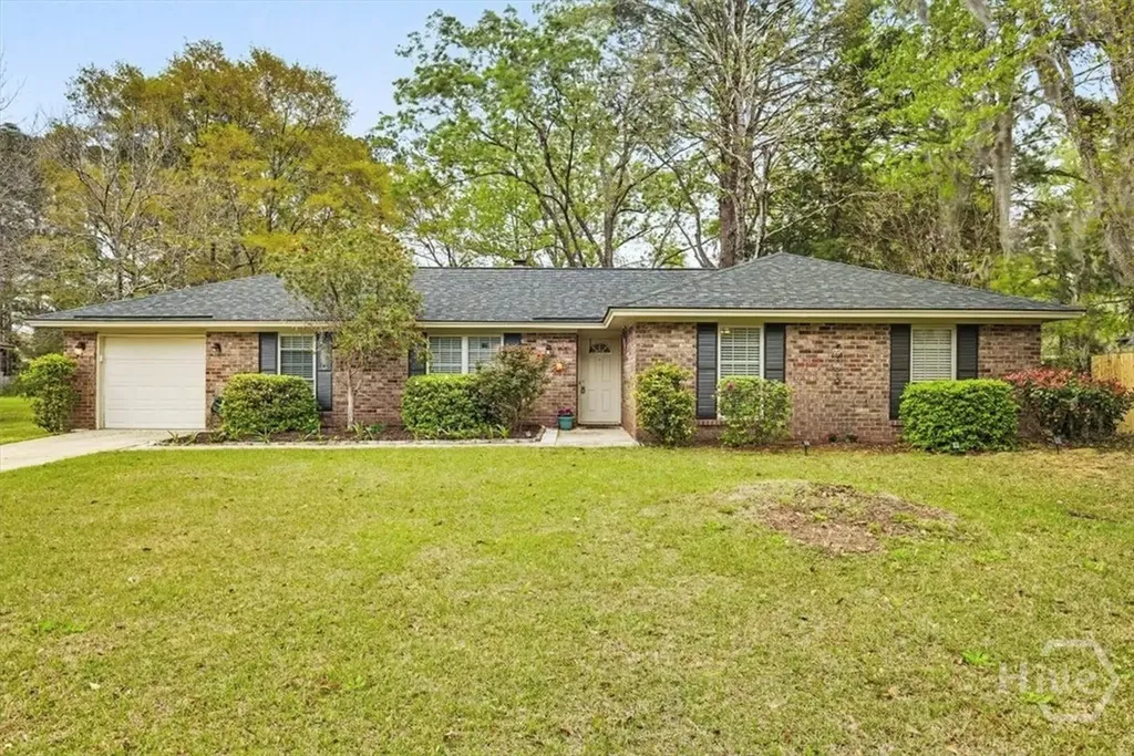 8 Chowning Drive Savannah GA 31419