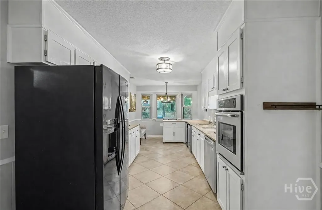8 Chowning Drive Savannah GA 31419