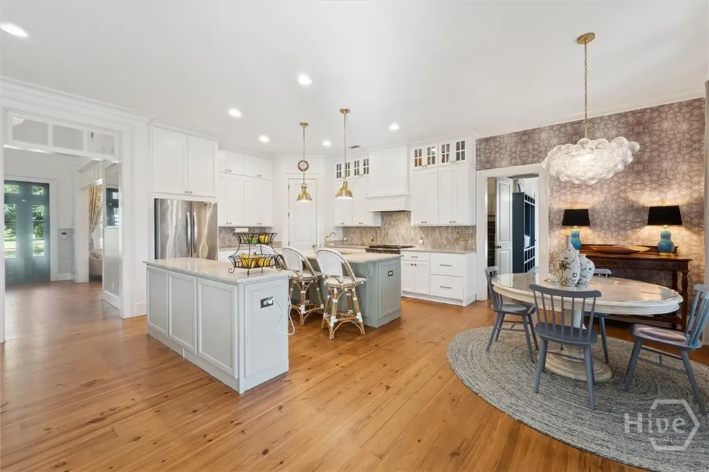 210 John Wesley Way Savannah GA 31404