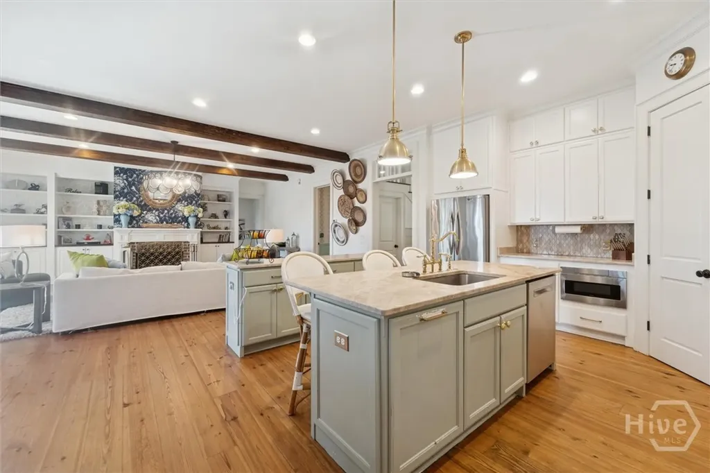 210 John Wesley Way Savannah GA 31404