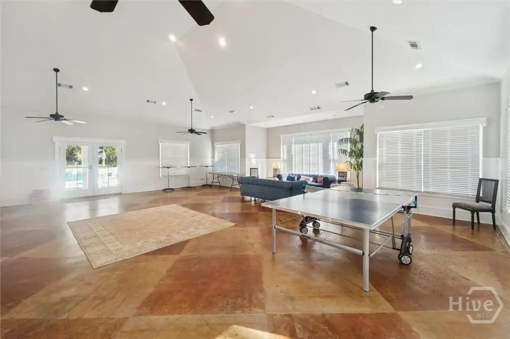 210 John Wesley Way Savannah GA 31404