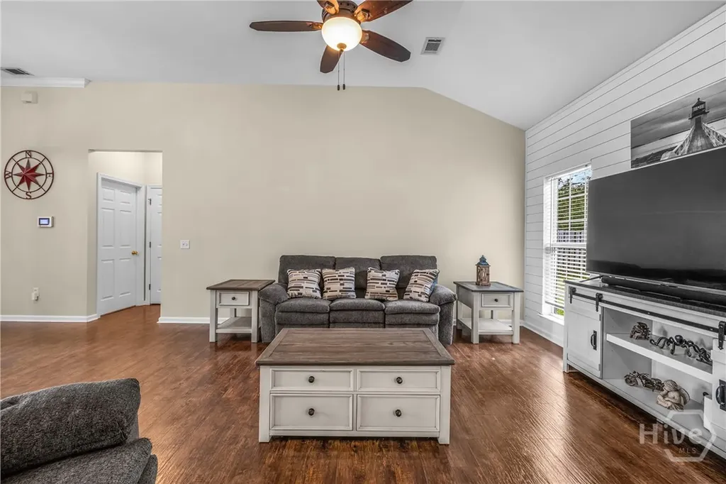 122 Willow Point Circle Savannah GA 31407