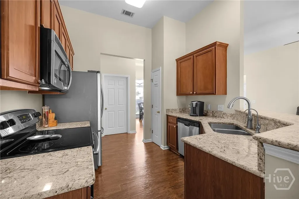 122 Willow Point Circle Savannah GA 31407