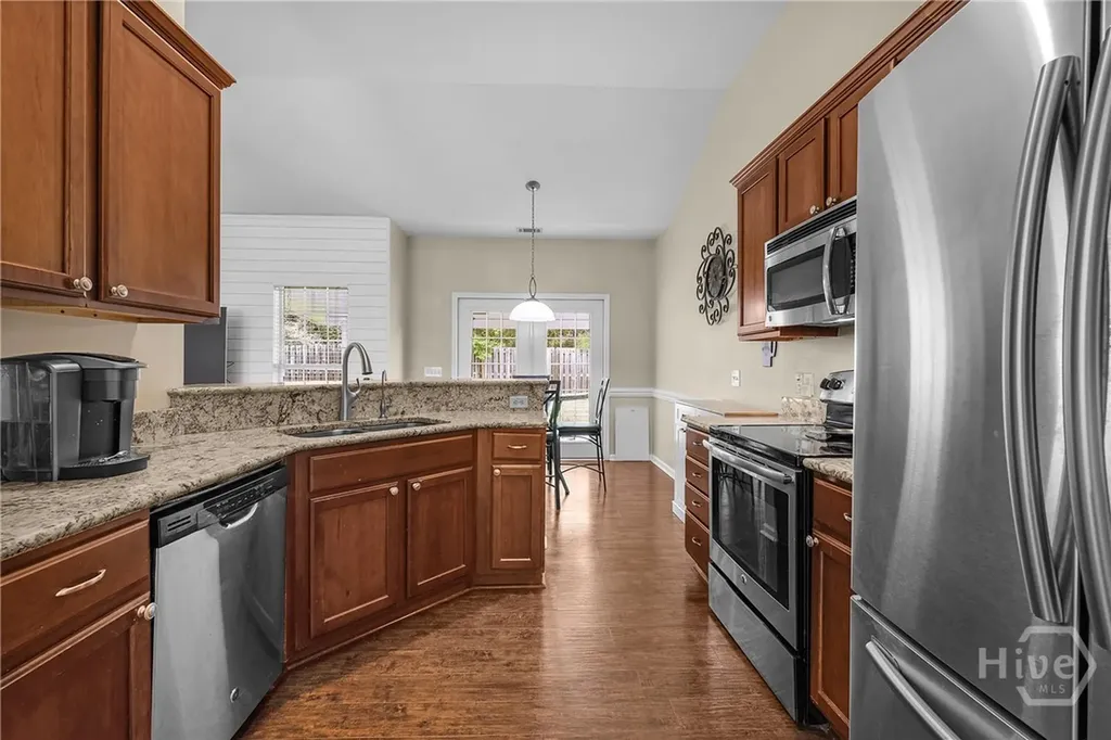 122 Willow Point Circle Savannah GA 31407