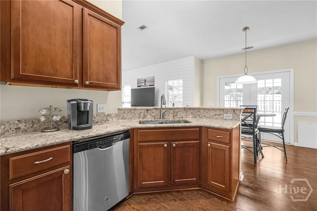 122 Willow Point Circle Savannah GA 31407