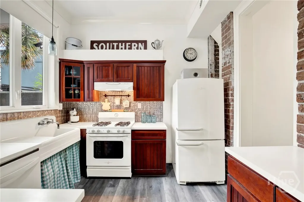 414 E Liberty Street Savannah GA 31401