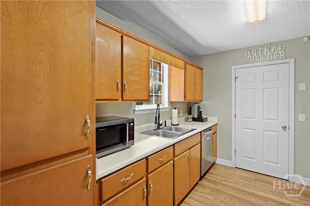 34 Mary Court NE Ludowici GA 31316