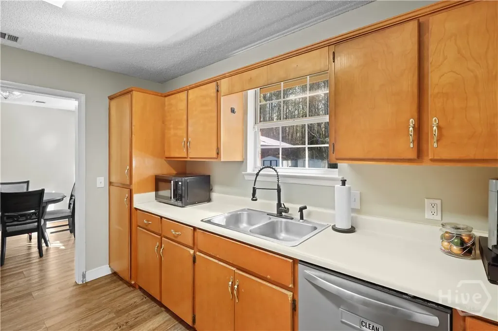 34 Mary Court NE Ludowici GA 31316