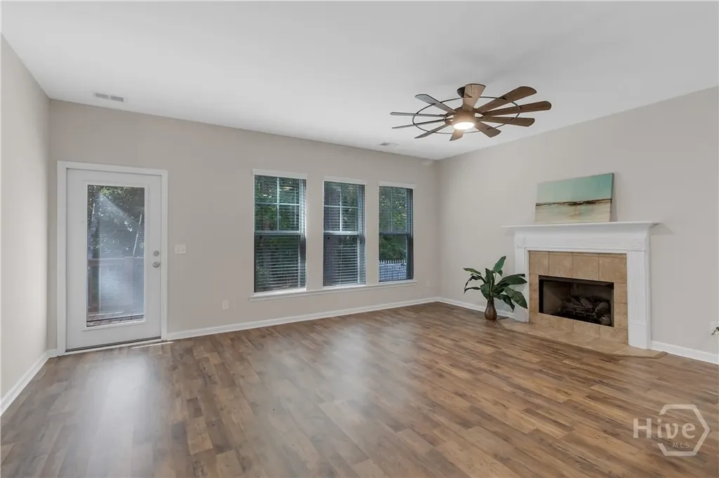 97 Salt Grass Circle Richmond Hill GA 31324