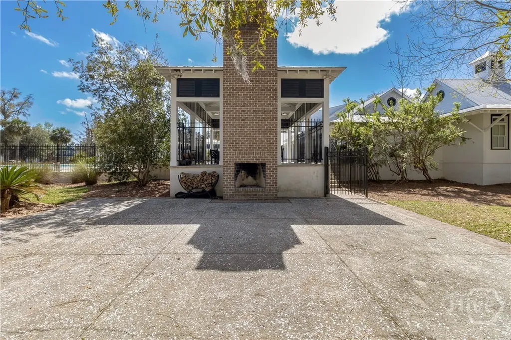 97 Salt Grass Circle Richmond Hill GA 31324