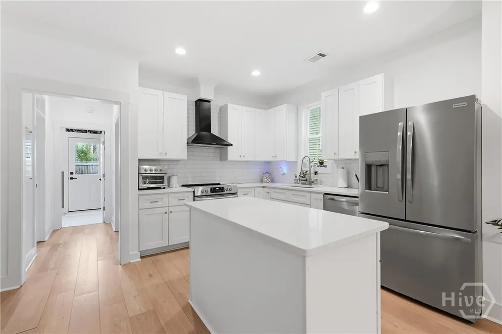 1112 E 31st Street Savannah GA 31404