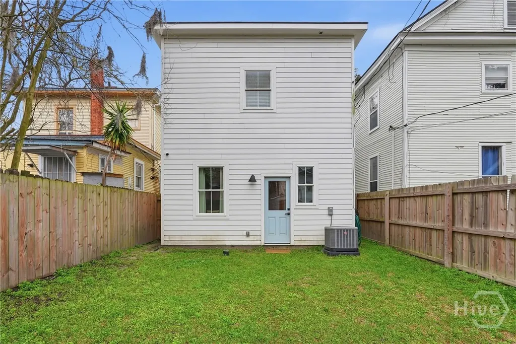 1112 E 31st Street Savannah GA 31404