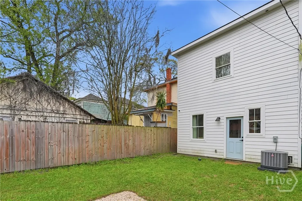 1112 E 31st Street Savannah GA 31404