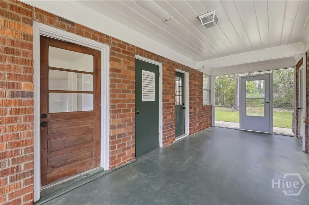 6 Alpine Drive Savannah GA 31405