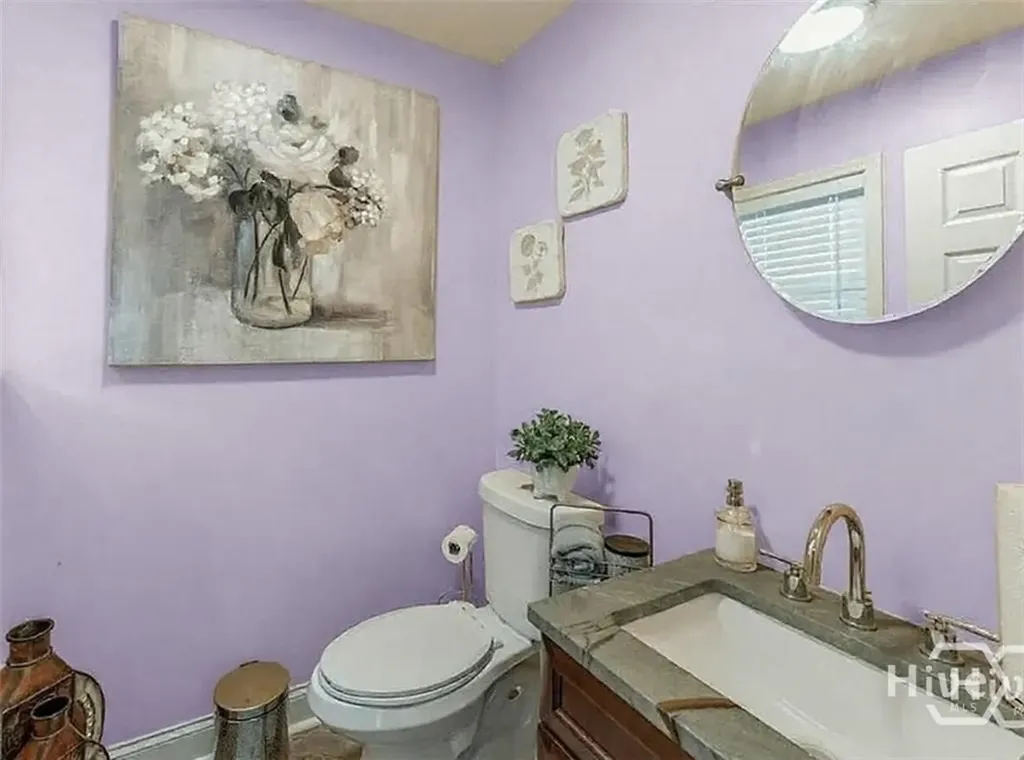112 W 52nd Street Savannah GA 31405