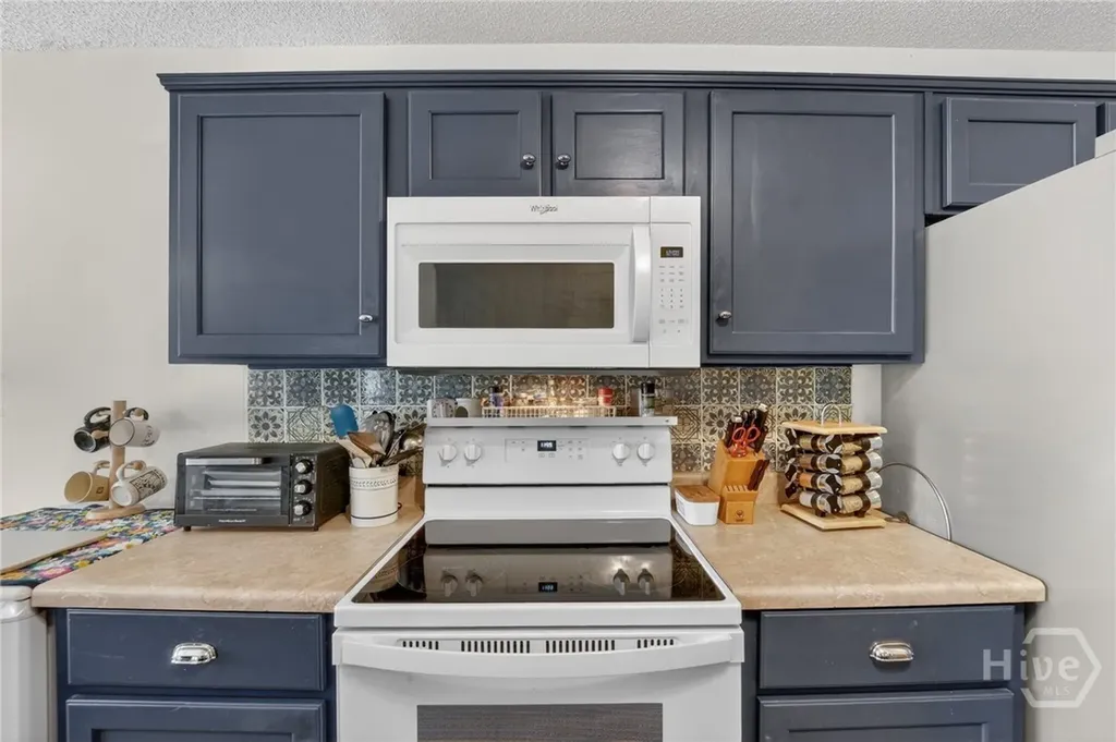 146 River Bend Drive Midway GA 31320