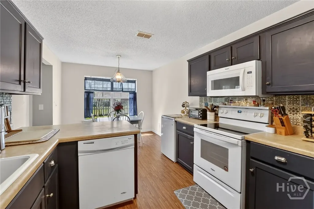 146 River Bend Drive Midway GA 31320