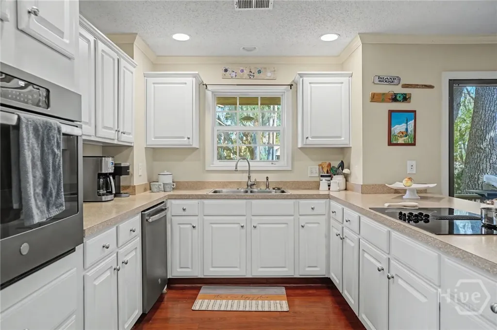 5 Henry Clay Court Savannah GA 31411