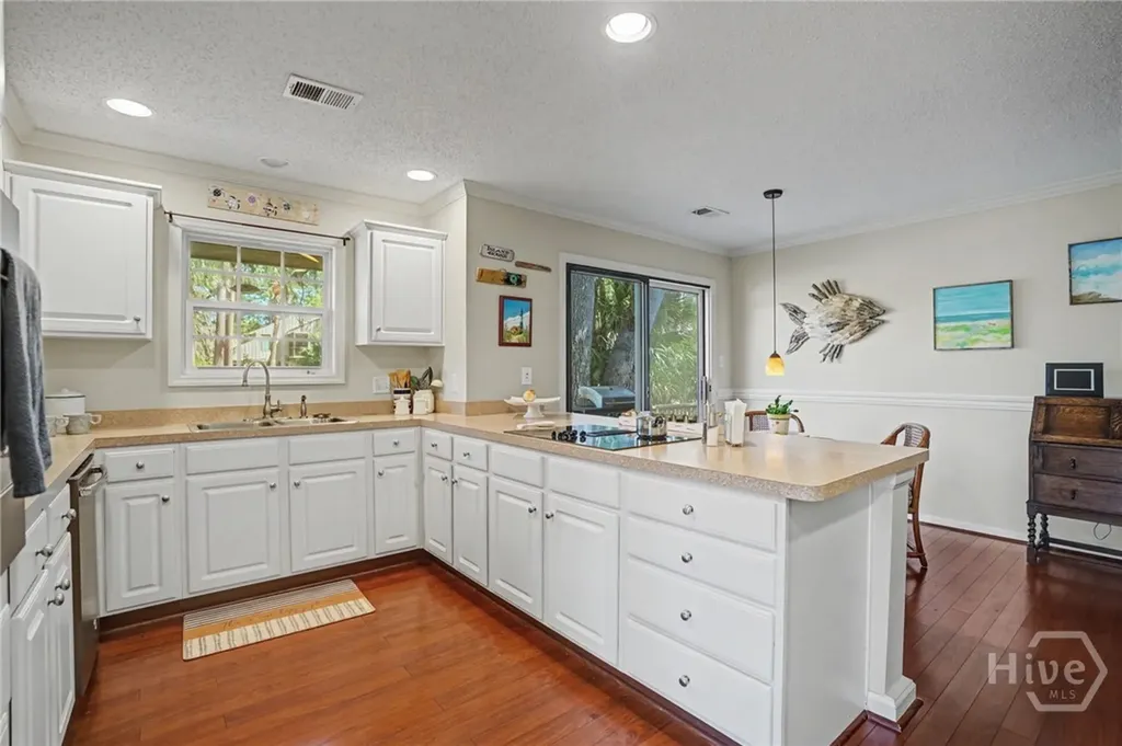 5 Henry Clay Court Savannah GA 31411