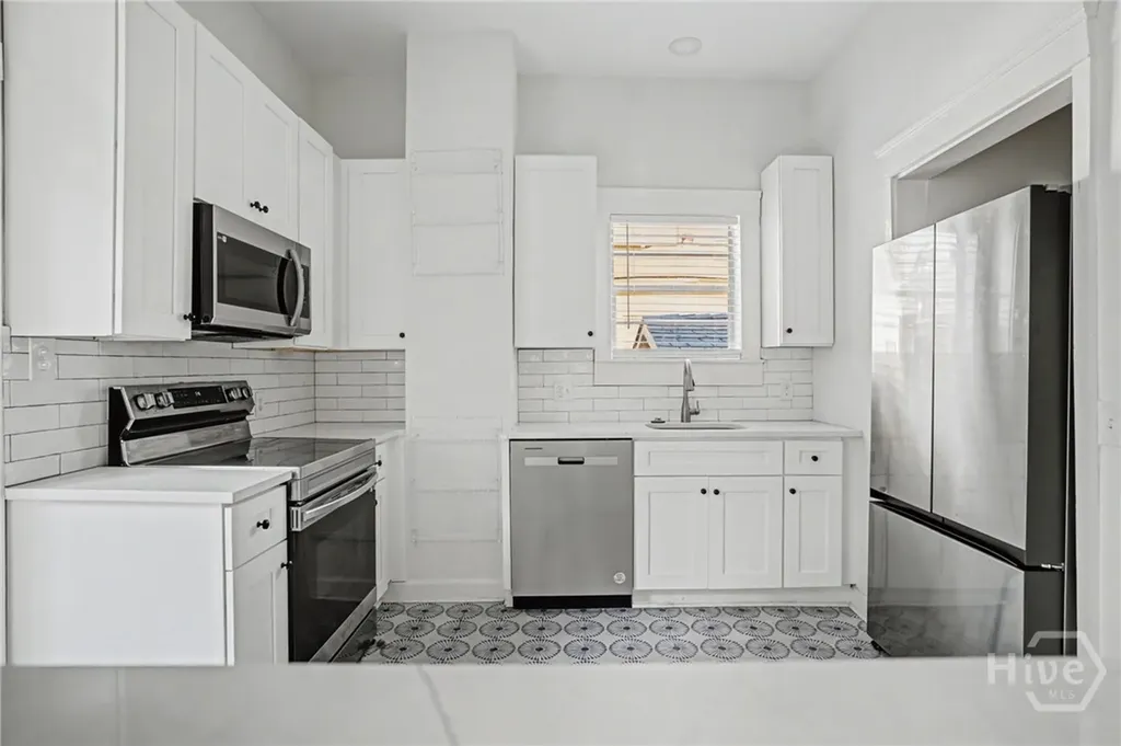 115 W 34th Street Savannah GA 31401