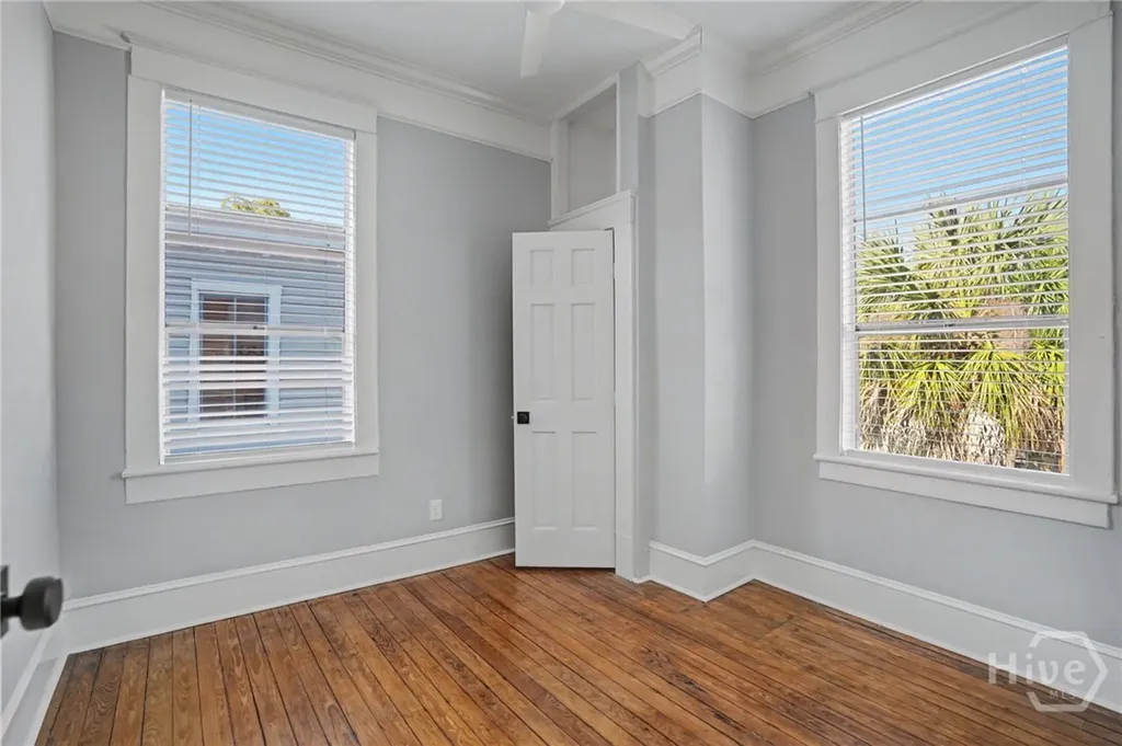 115 W 34th Street Savannah GA 31401