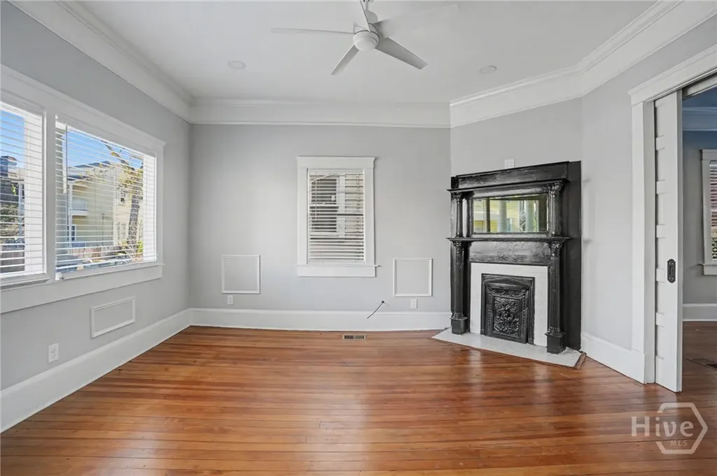 115 W 34th Street Savannah GA 31401